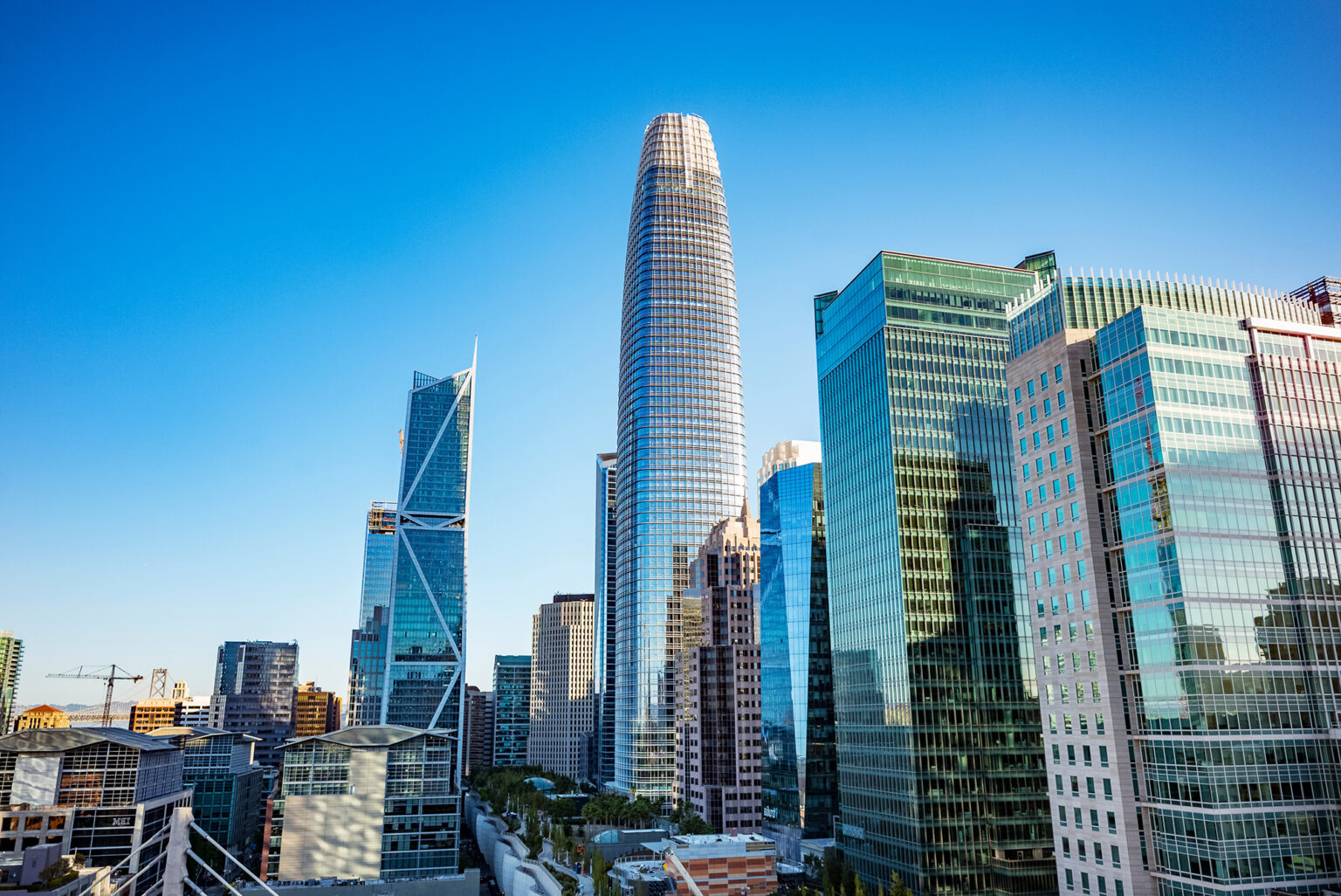 shutterstock_1108759433 city skyline